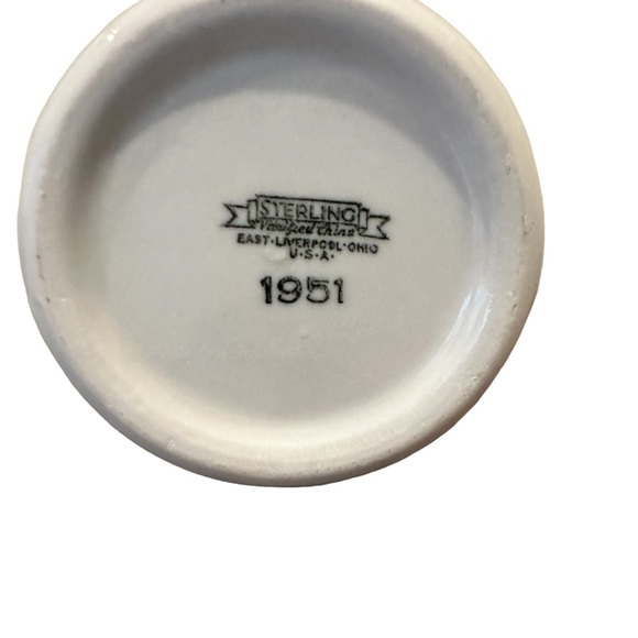 VINTAGE MCM Farmhouse Style East Liverpool Sterling Creamer Set of THREE 1951 - Picture 5 of 5